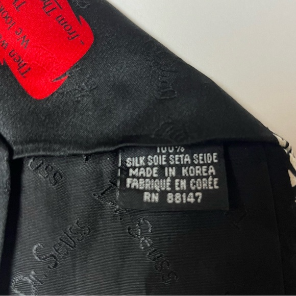 Vintage Dr. Seuss silk Cat in the hat tie - Picture 4 of 8